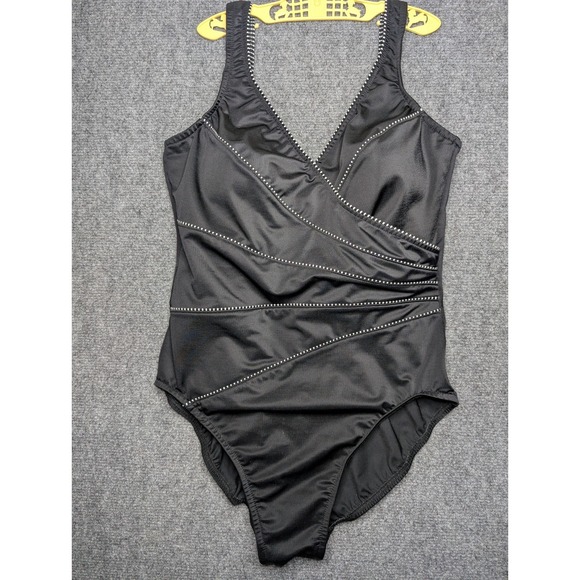 Miraclesuit Women's Black Ruched One Piece Front Twist Swim Suit SZ 14 Beach - Picture 1 of 8